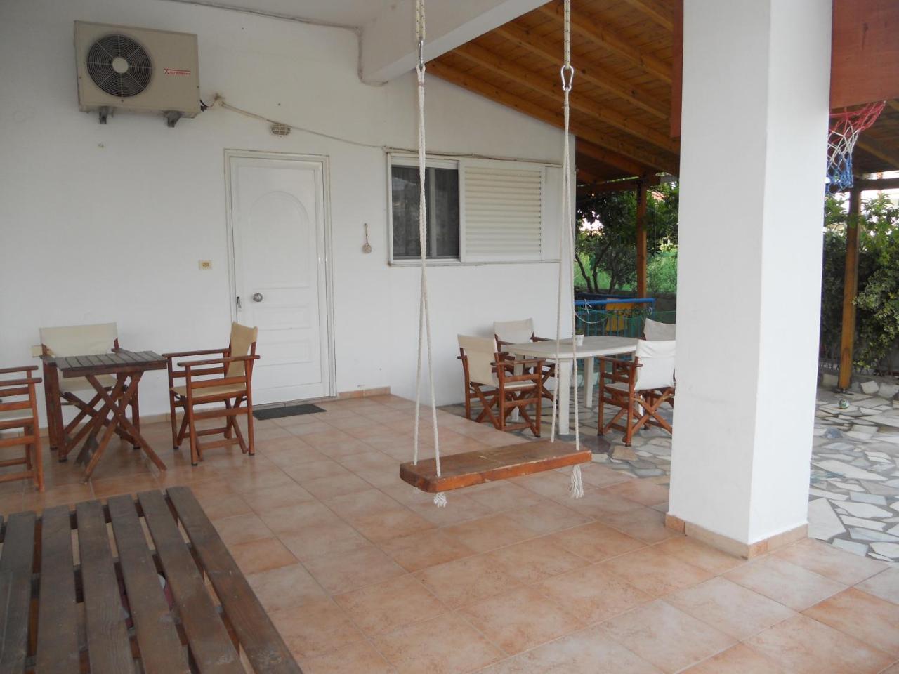 Glaros Apartment
