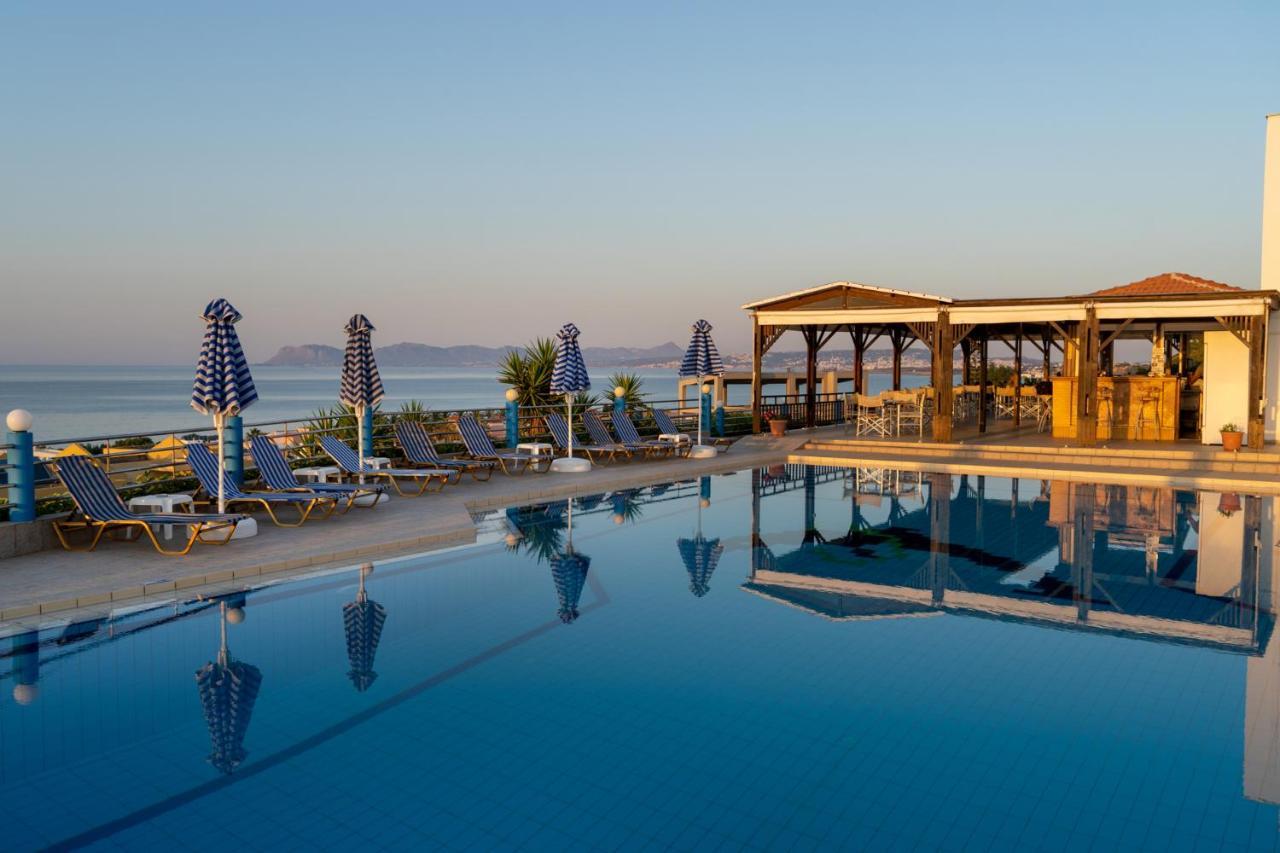 Mimoza Hotel 2*