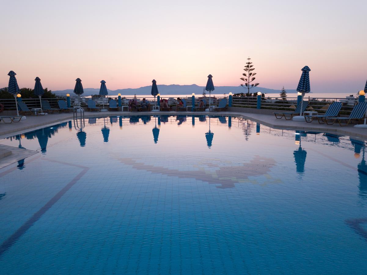 Mimoza Hotel