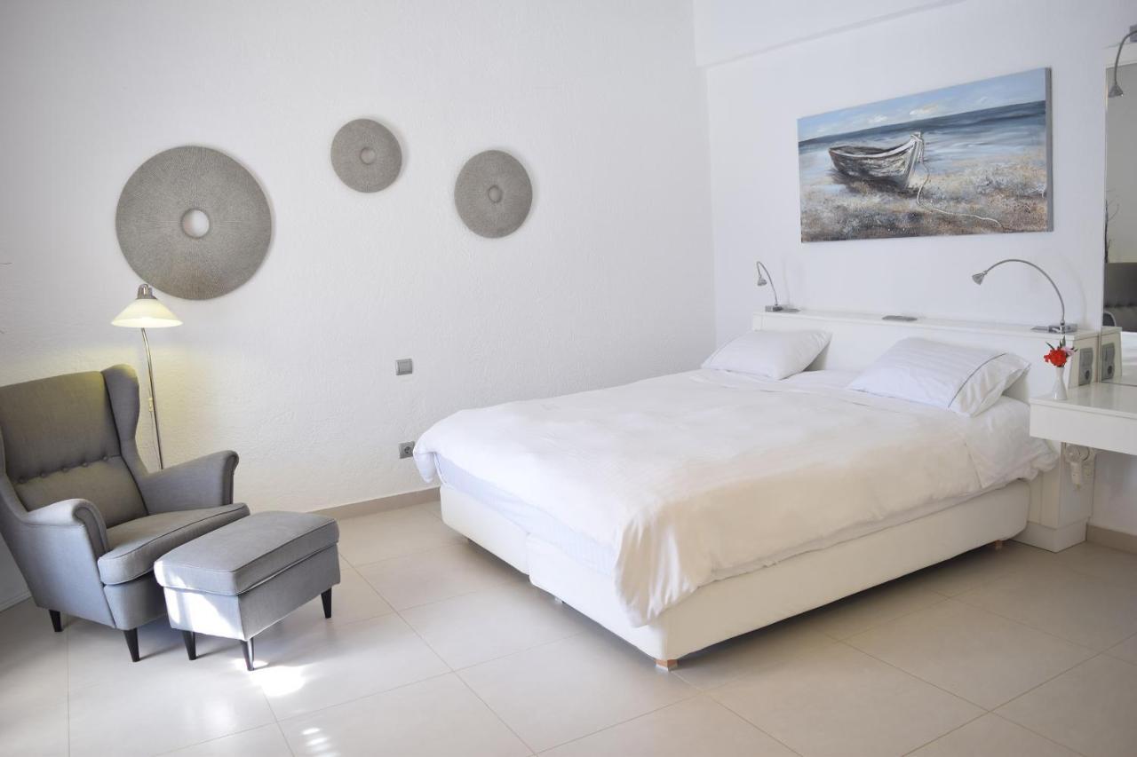 Aegialis & Hotel 5*