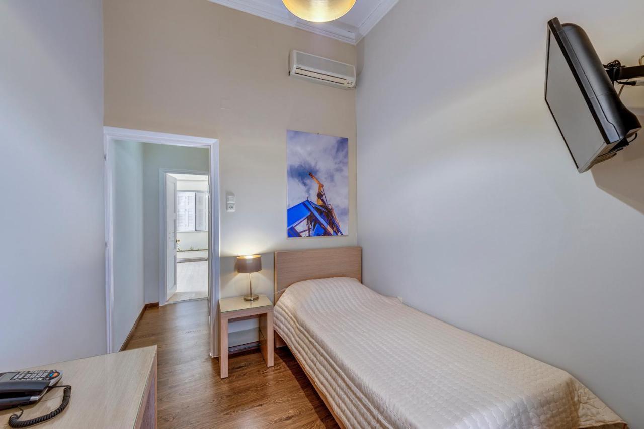 Hotel Halaris