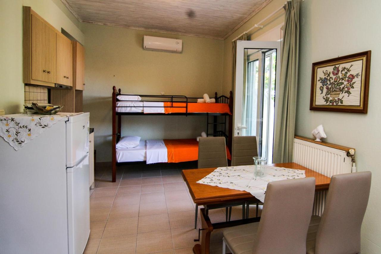 Avra Apartment *