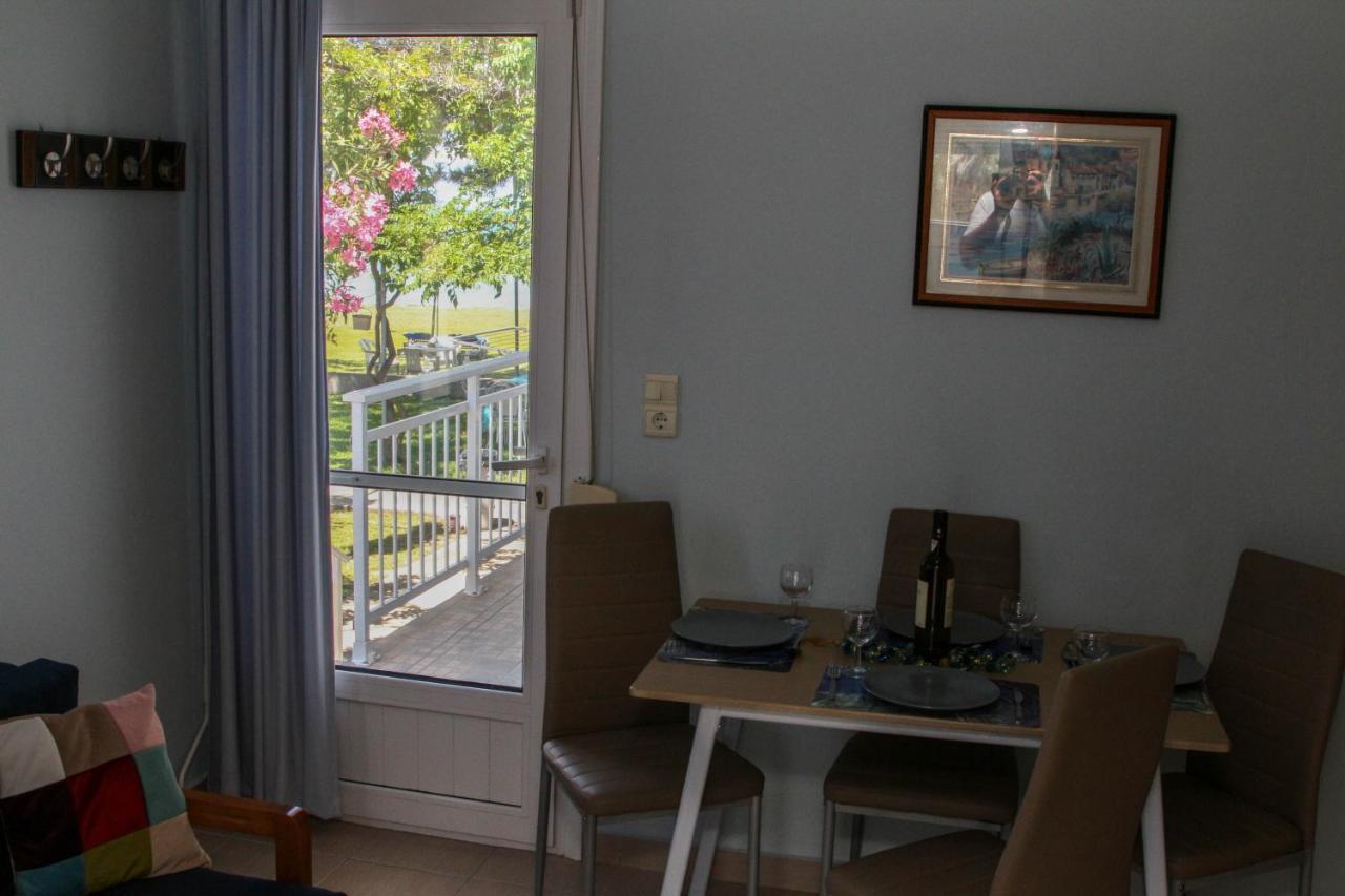 Avra Apartment *