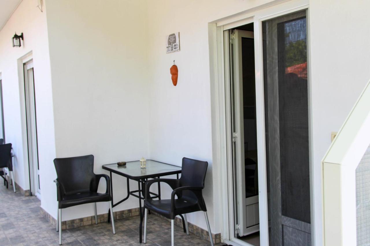 Avra Apartment *