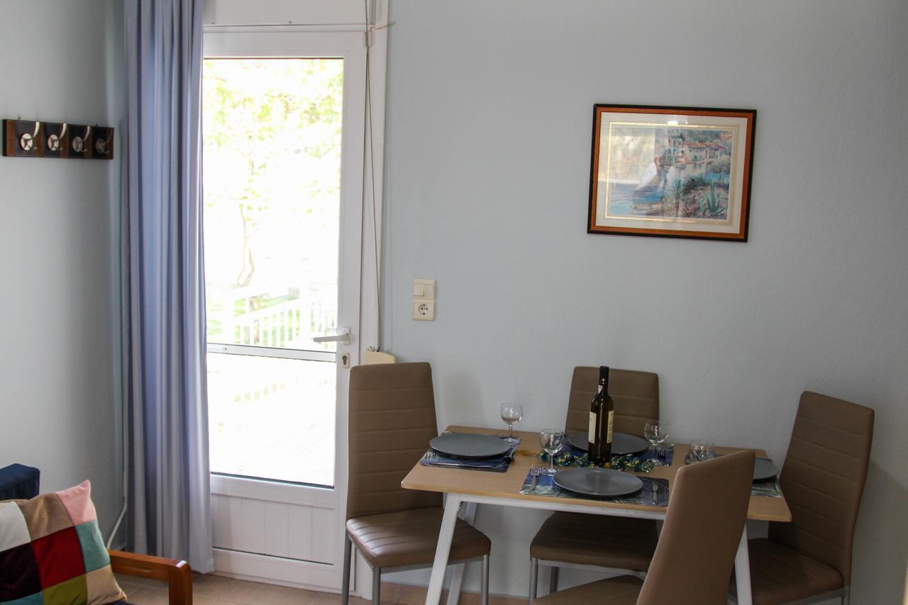 Avra Apartment