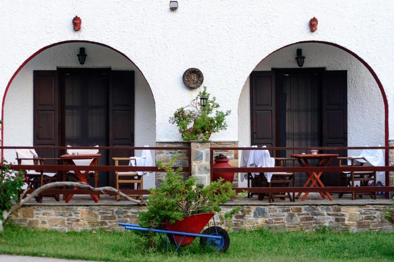 Spiros * Panormos (Skopelos)