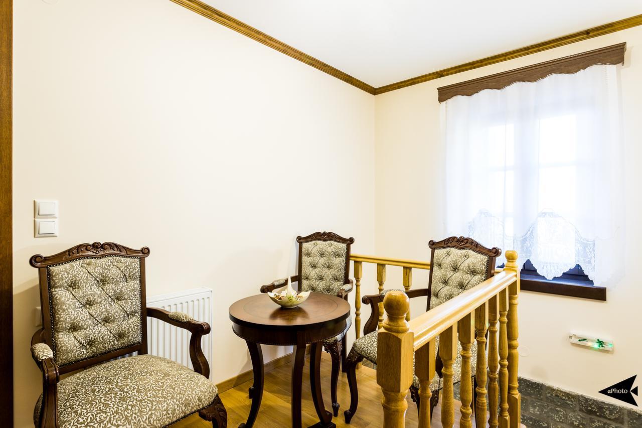 Guest house Paroraia 4*