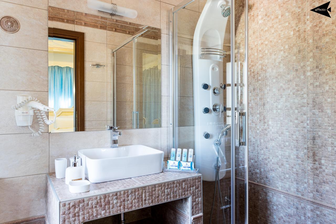 Guest house Paroraia 4*