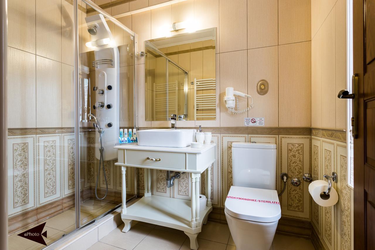Paroraia 4*