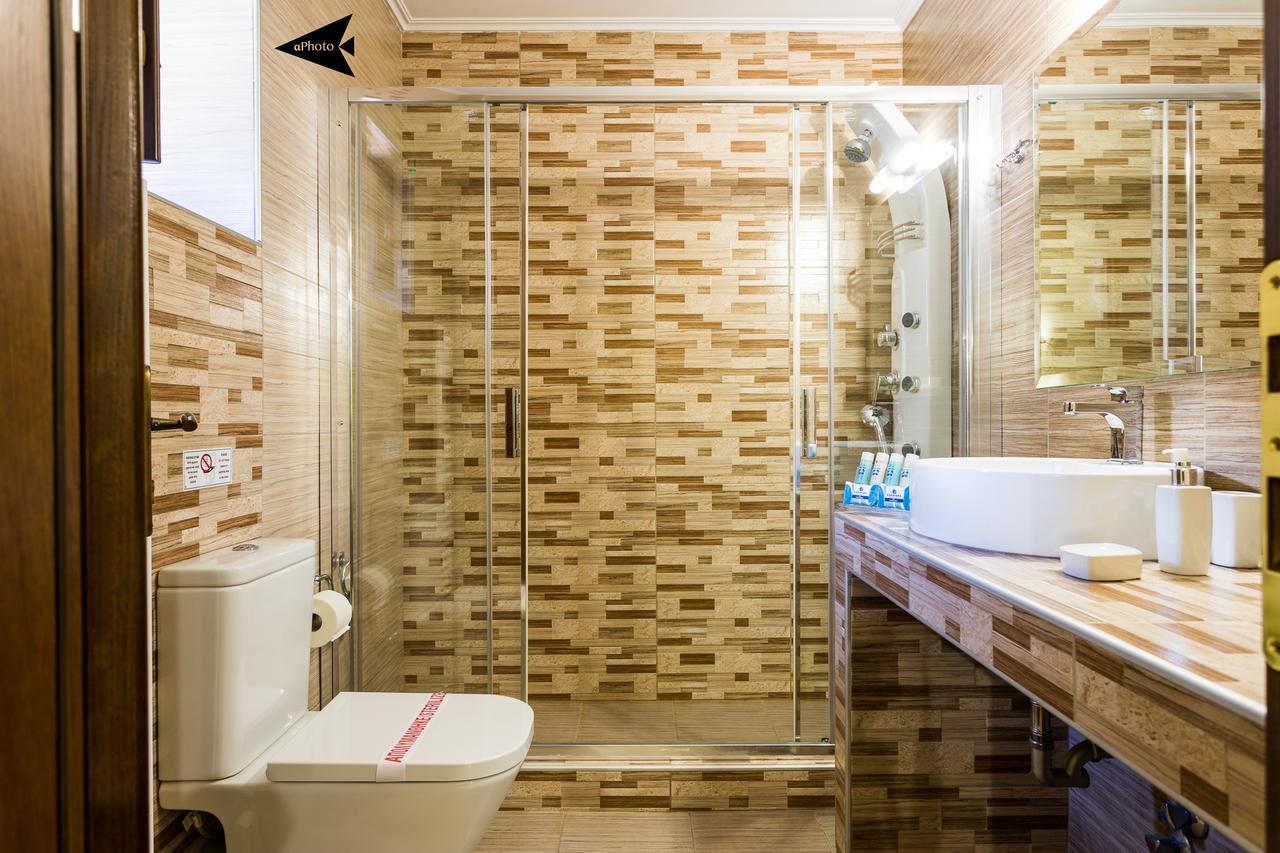 Guest house Paroraia 4*