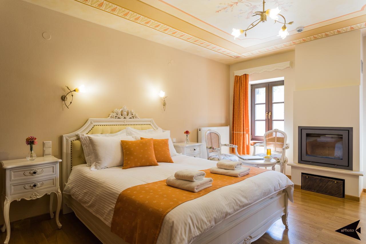 Paroraia Guest house