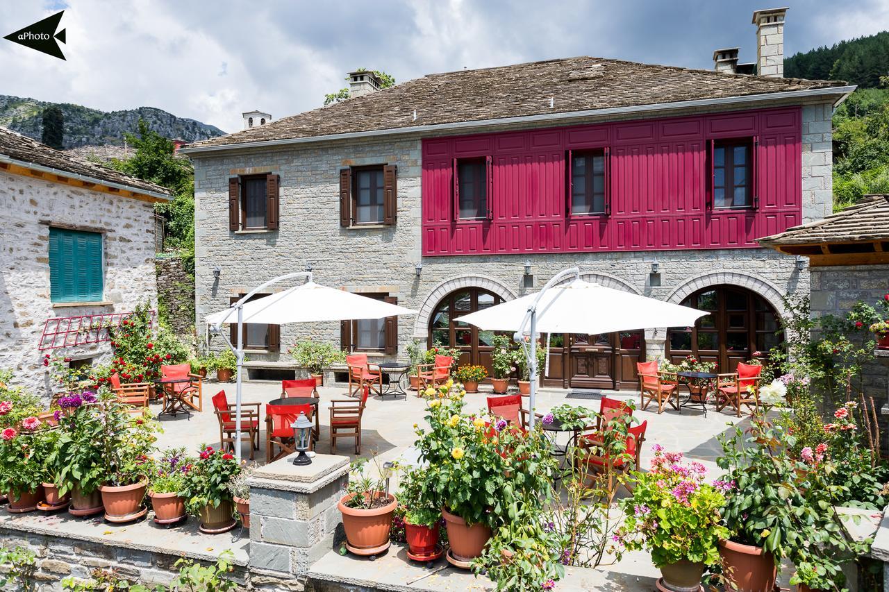 Paroraia 4*