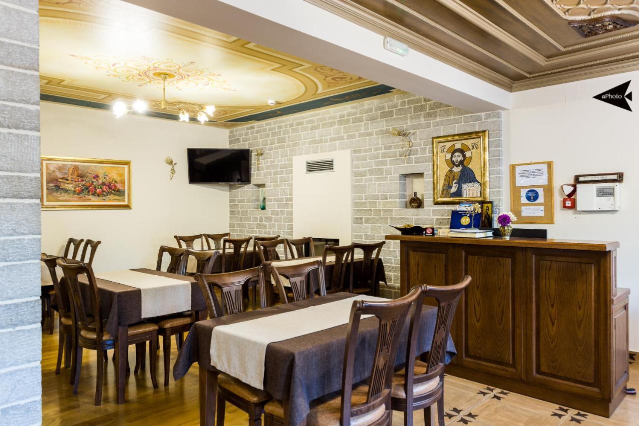 Paroraia Guest house 4*