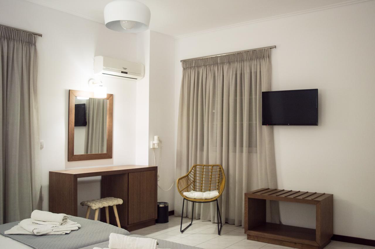 Paradise Hotel Argassi