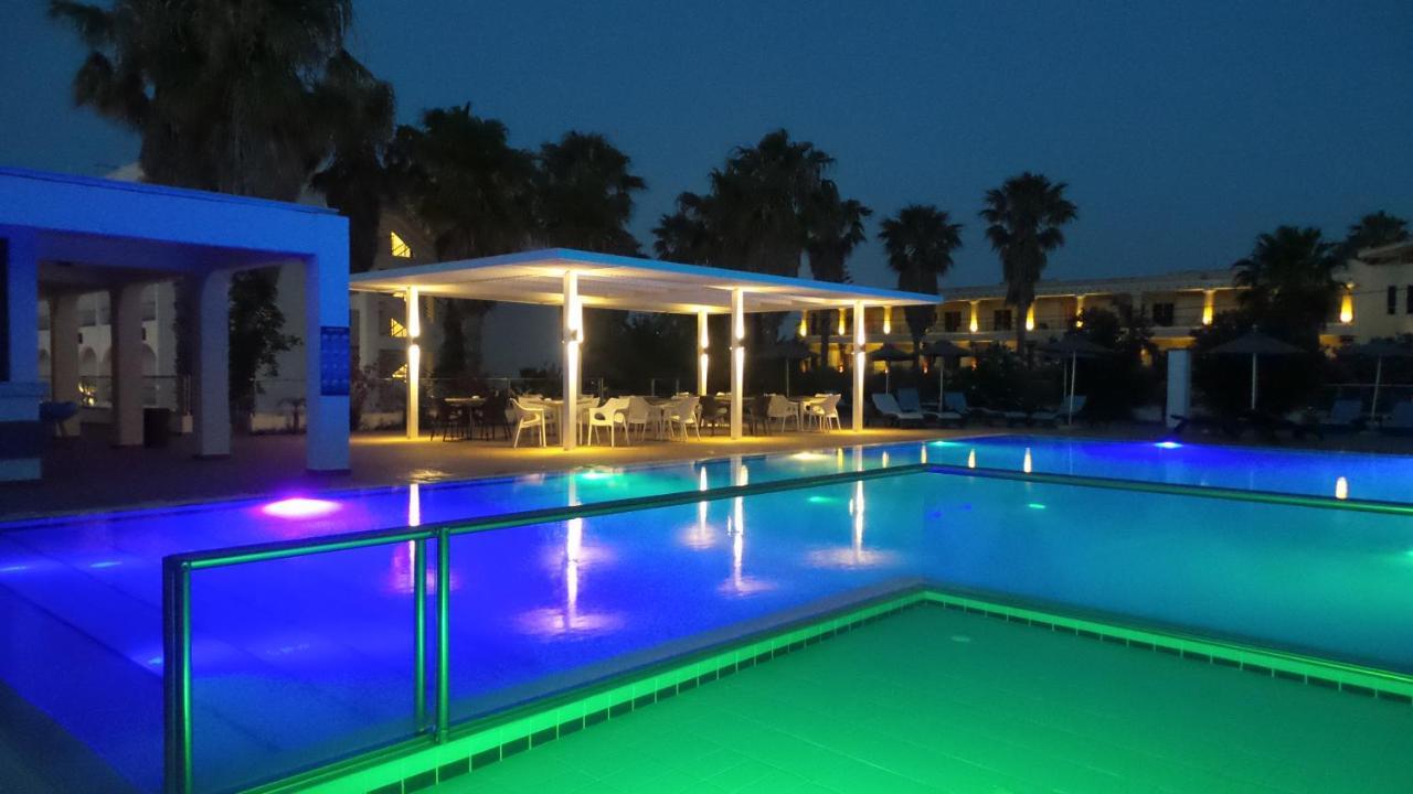 Cosmopolitan Hotel