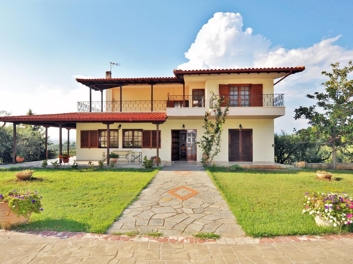 Villa Halkidiki Family - Garden By Travelpro Services Nea Moudania Halkidiki