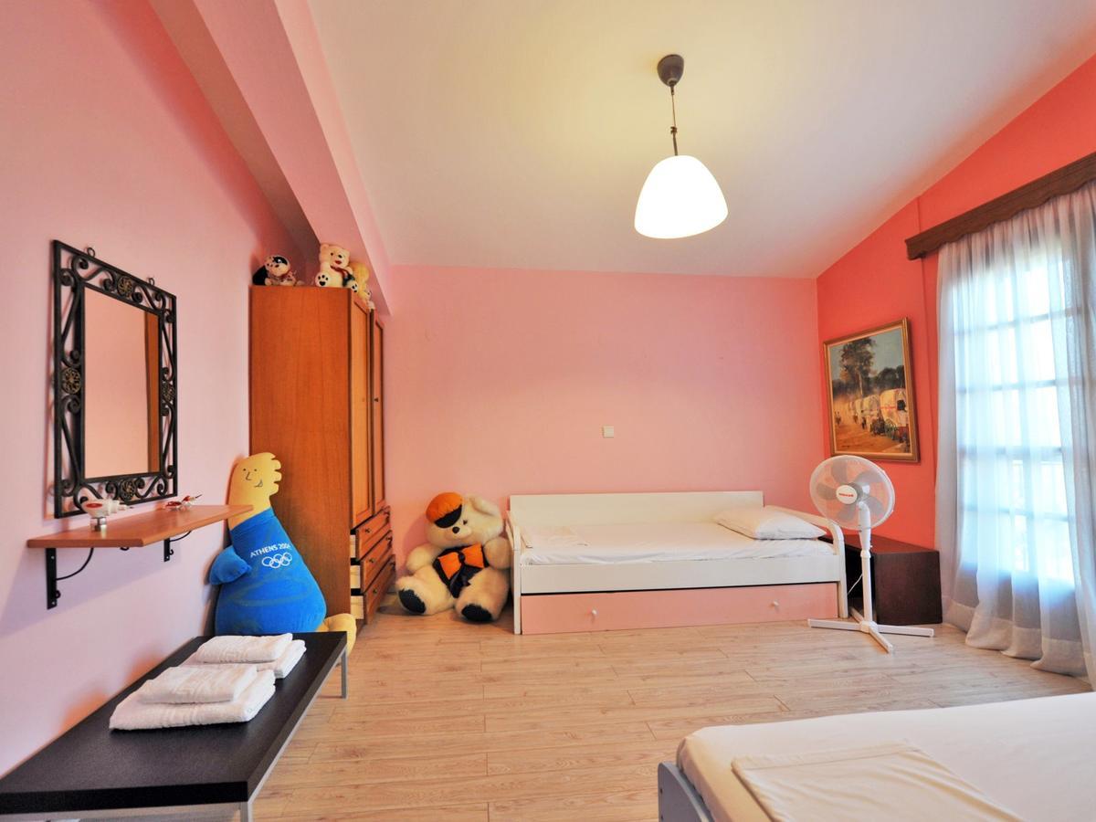 Halkidiki Family - Garden By Travelpro Services Nea Moudania Halkidiki