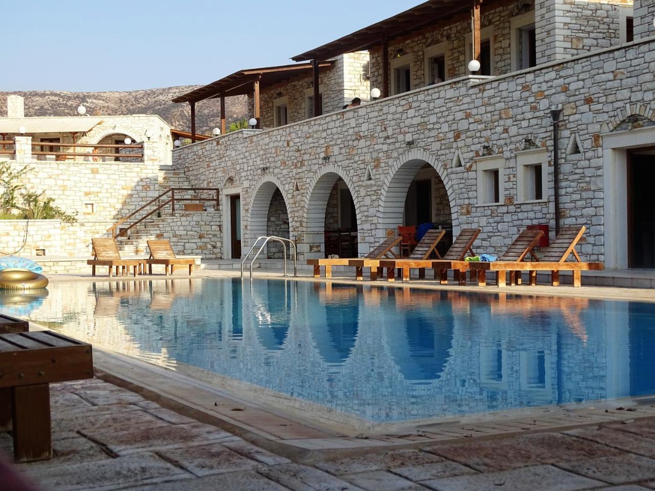 Aparthotel Avgerinos Village Agiassos