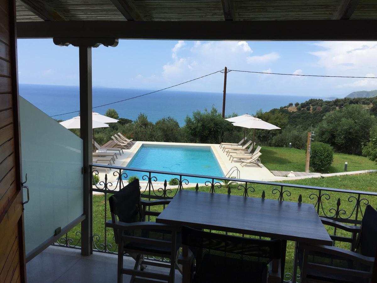 Aliki Boutique Paralia Vrachou
