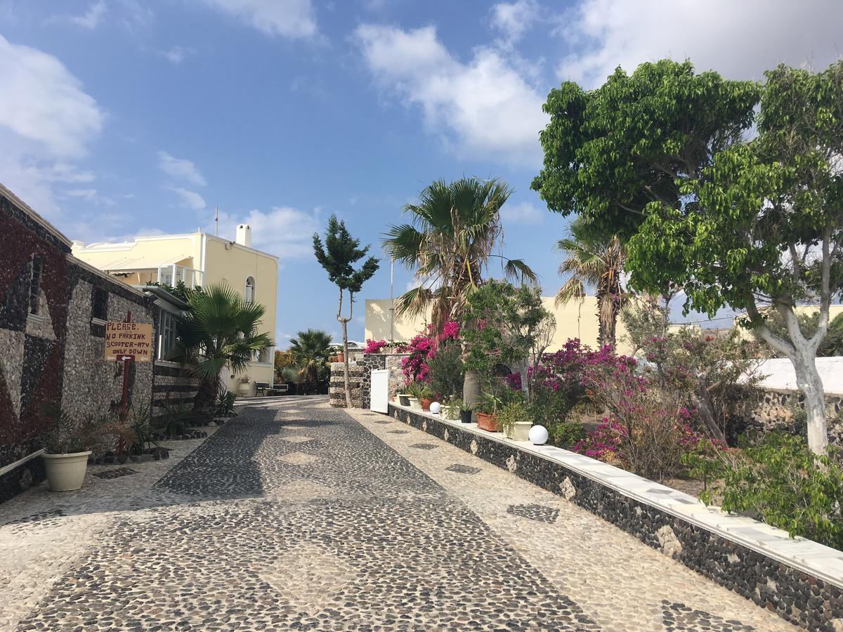 Sea Side Hotel