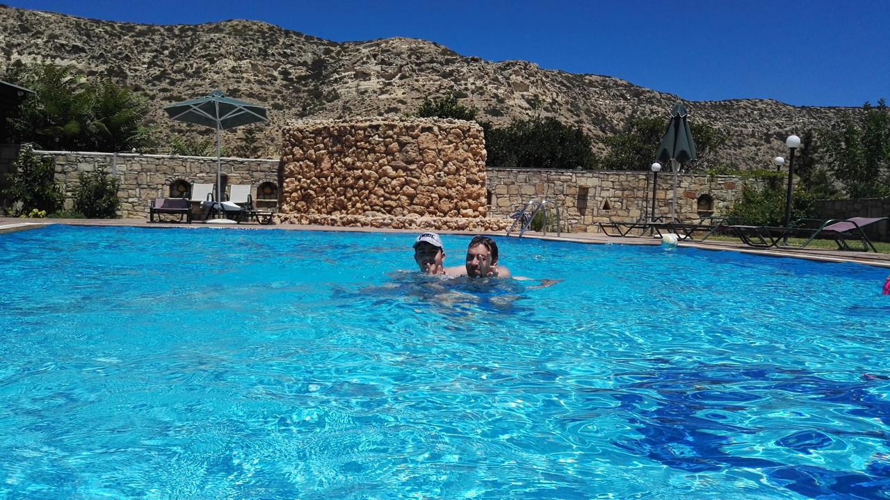 Dimitris