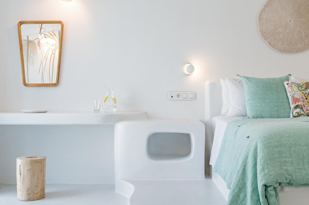 Lilly Residence-all Sea View Suites, Adults Only