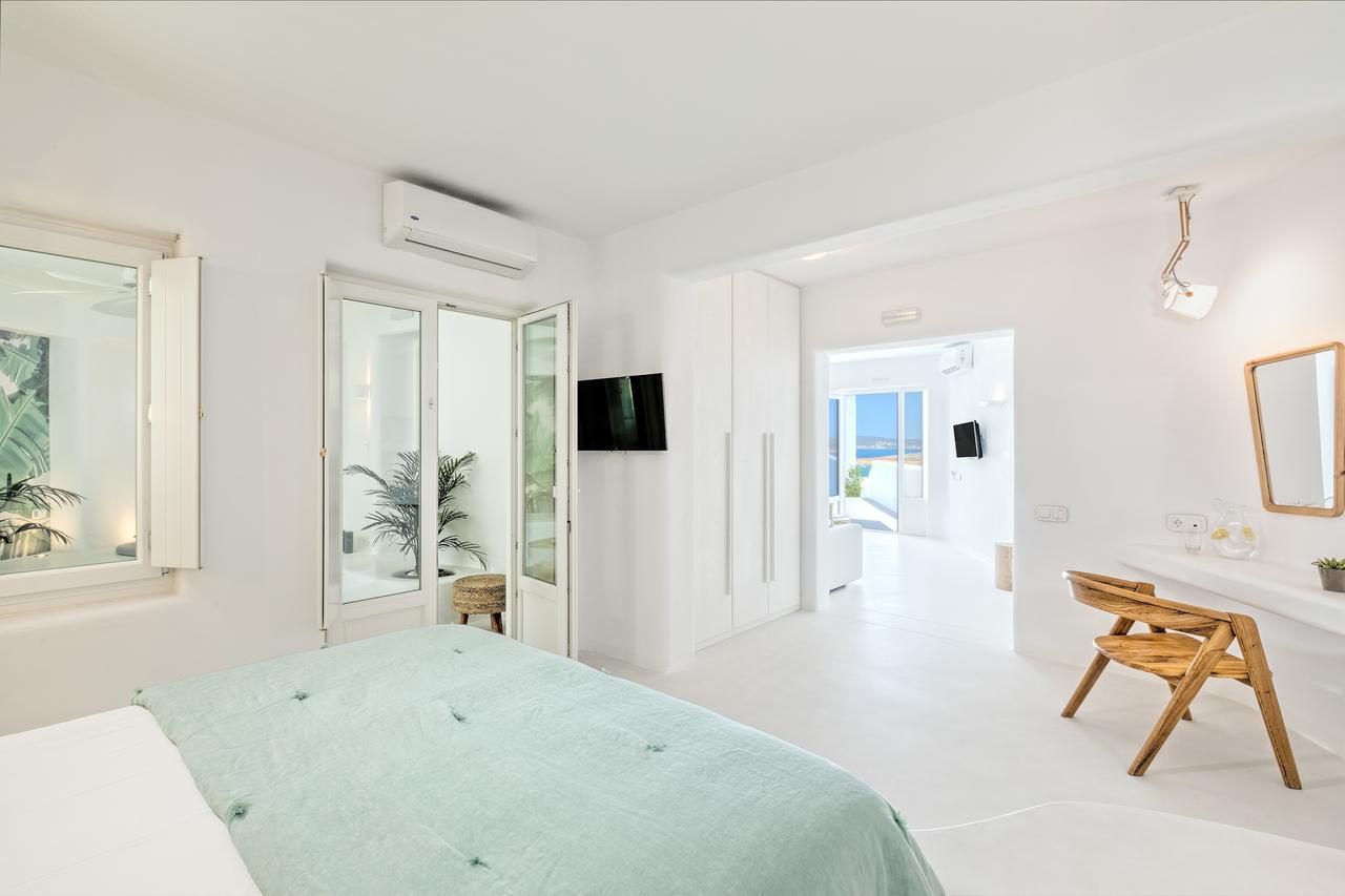 Lilly Residence-all Sea View Suites, Adults Only