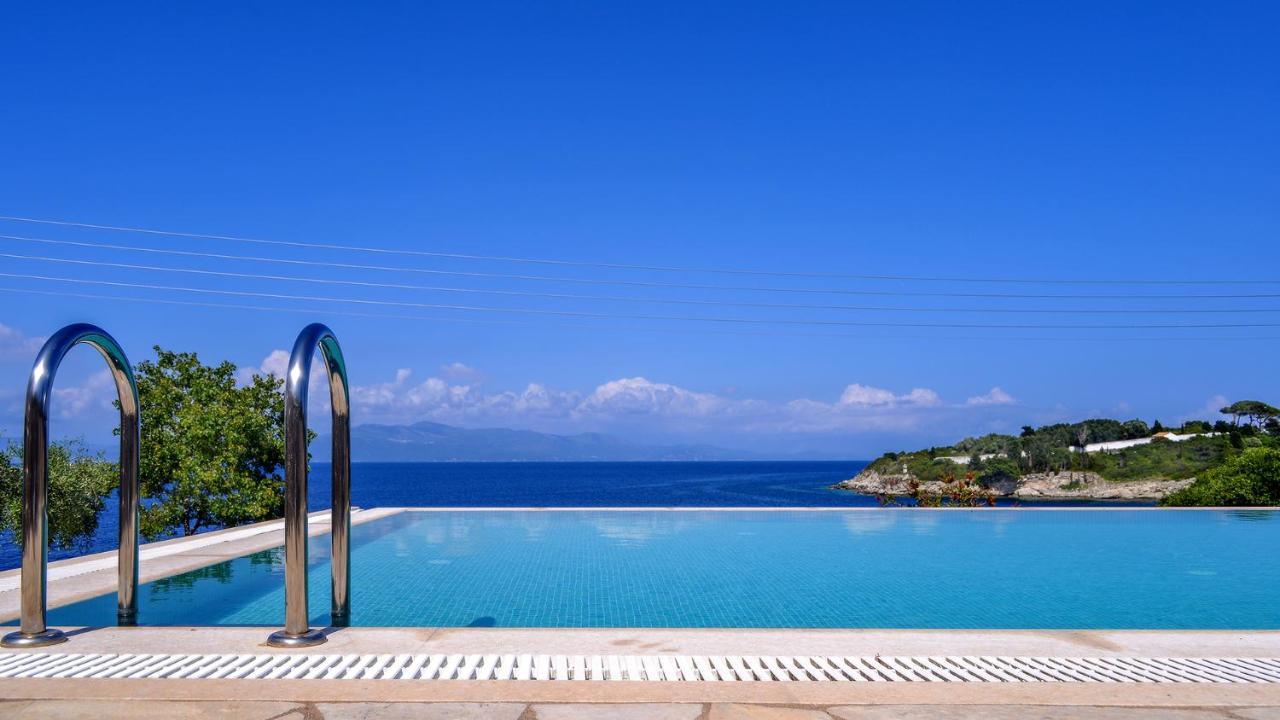 Sea View With Pool Gaios