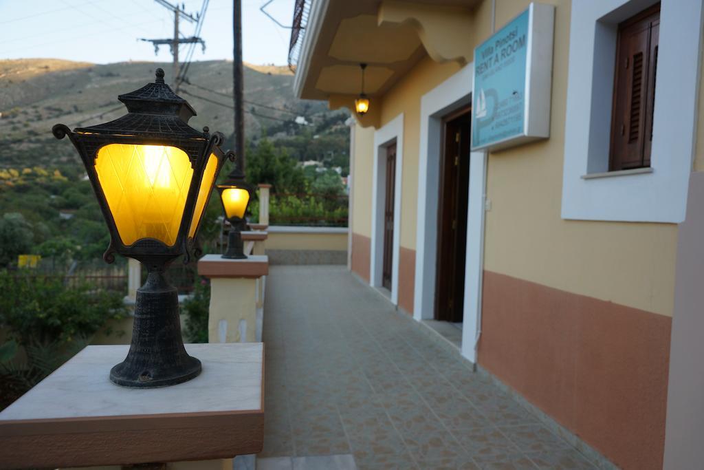 Pinotsi Guest house