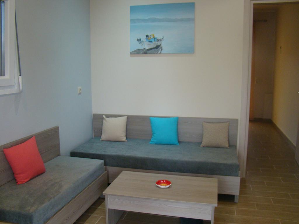 Eleftheria Apartment *