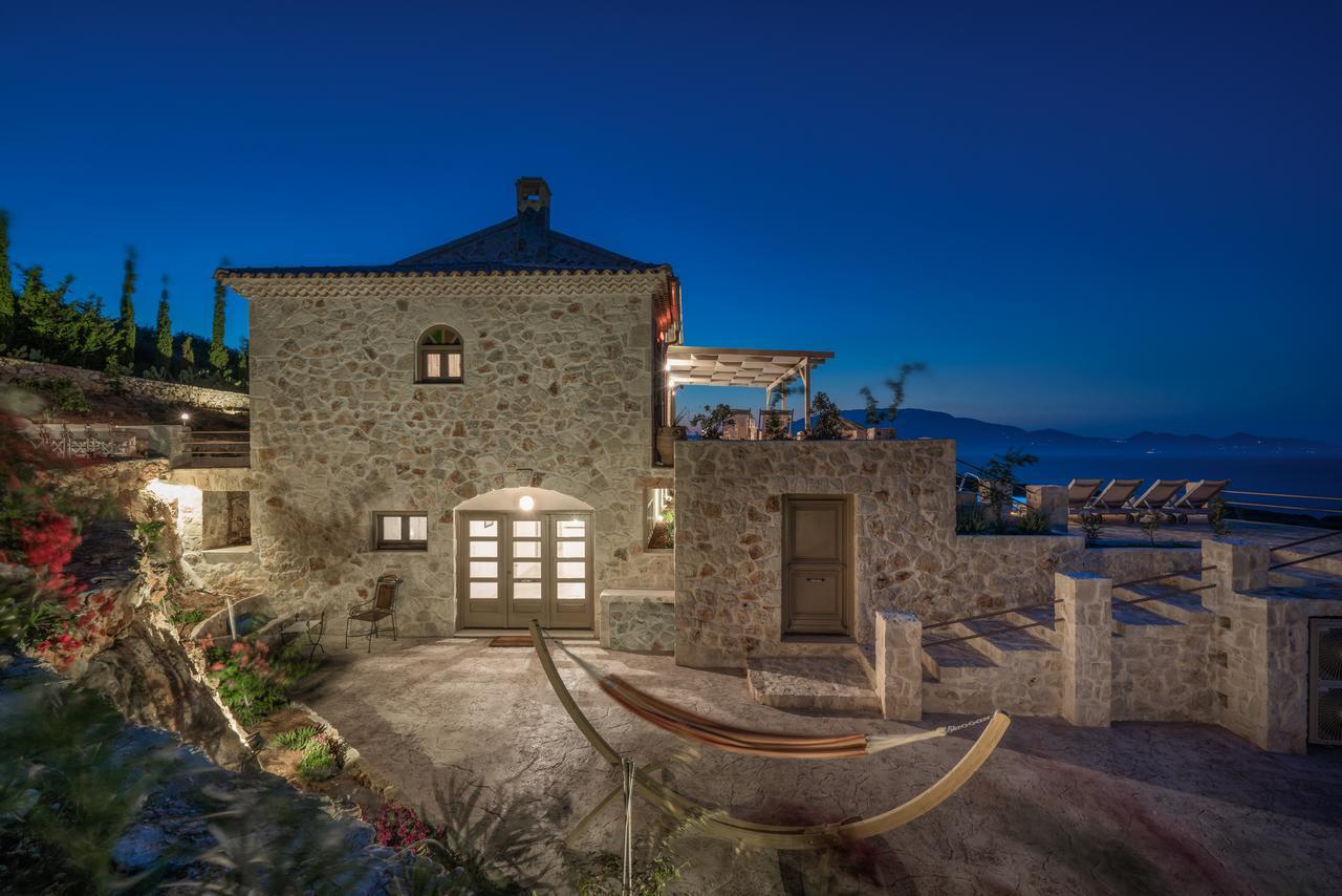 Blue Caves - Exceptional With Private Pools Direct Access To The Sea Villa Korithion