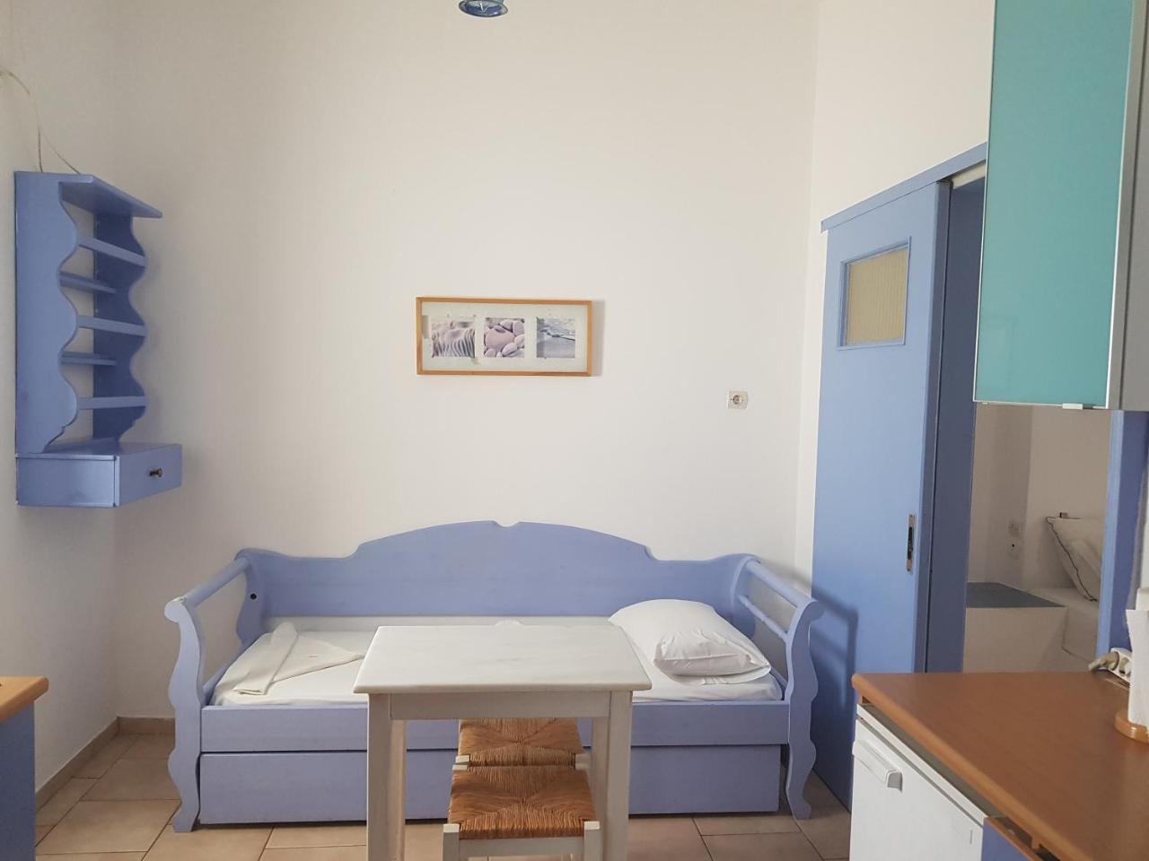 Bofor & Aparthotel 2*
