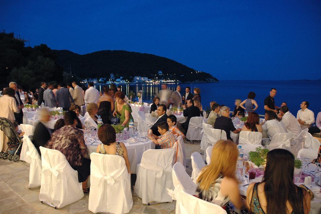 Golden View 3* Poros Town