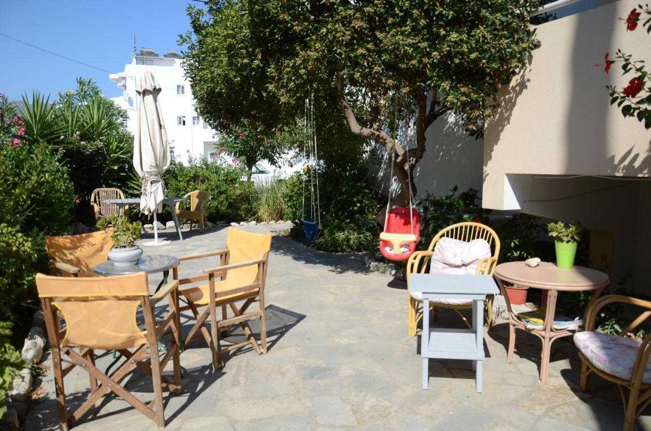 Aparthotel Mamouzelos 2*