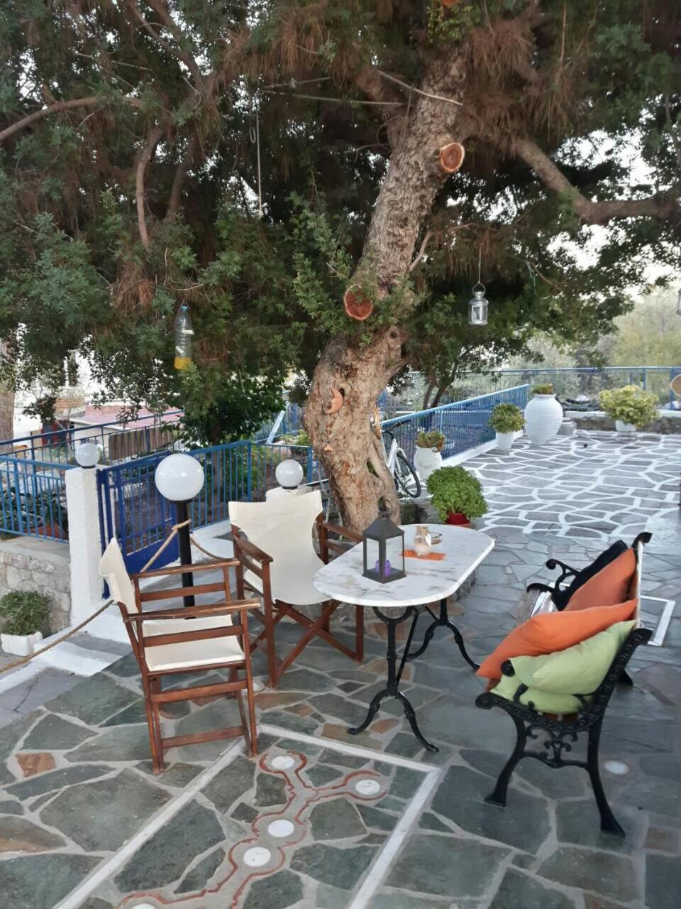 Guest house Aerides Studios