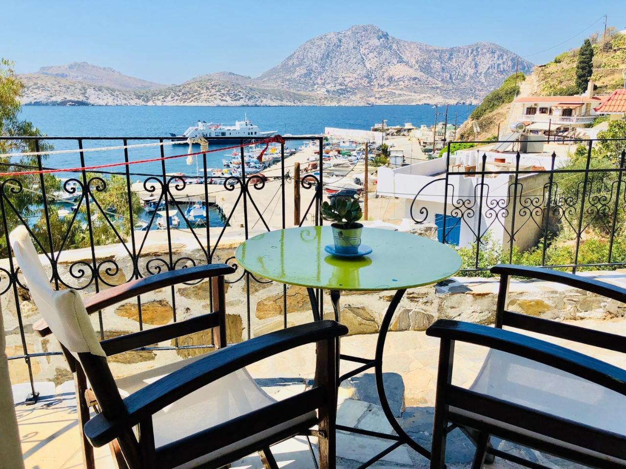 Patras Fourni Ikarias