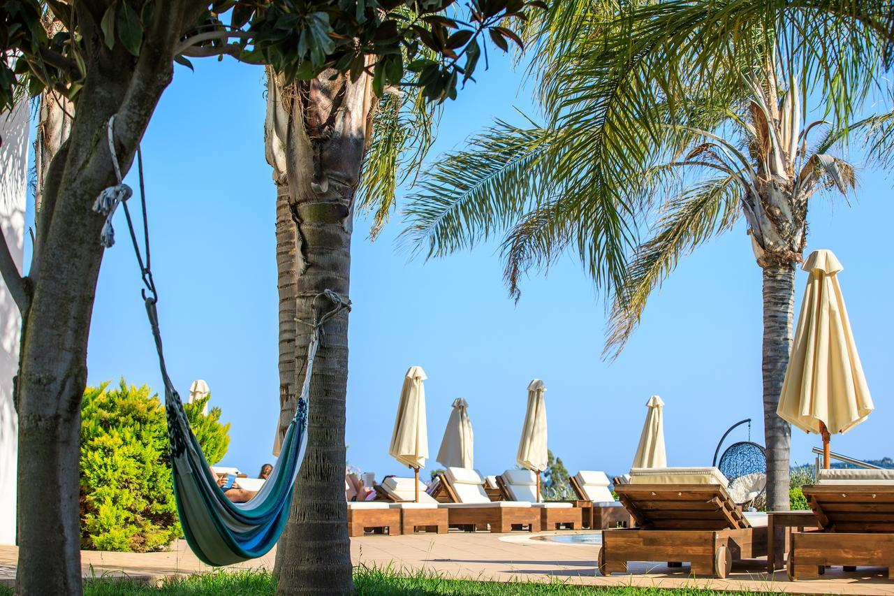 Colonides Hotel 4*