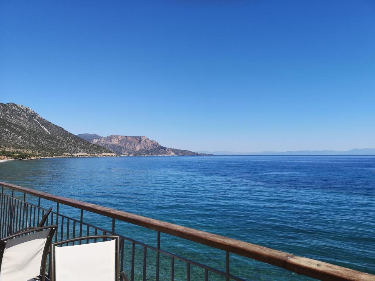 Romanza Hotel Poulithra