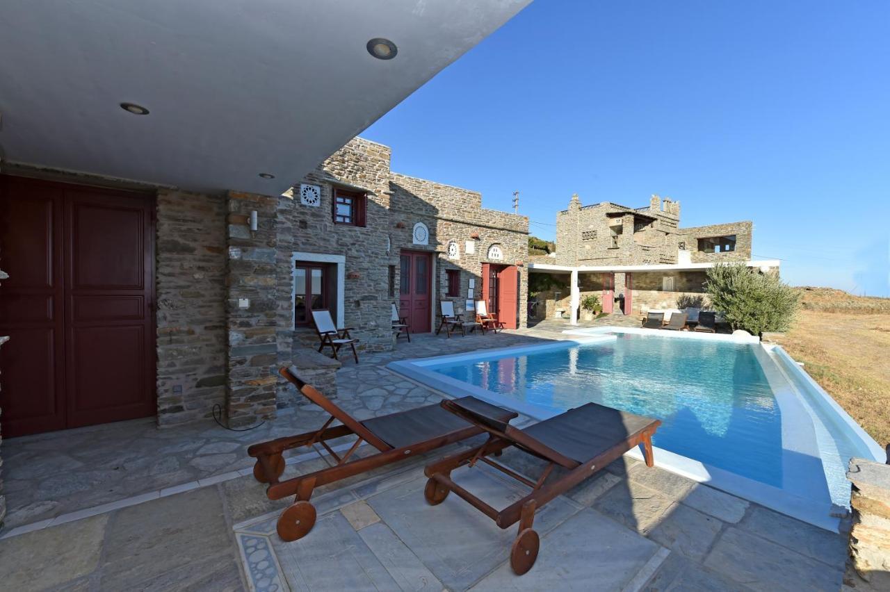 Tinos Habitart Villa *