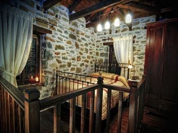 Archontiko Mountzouridi 4*