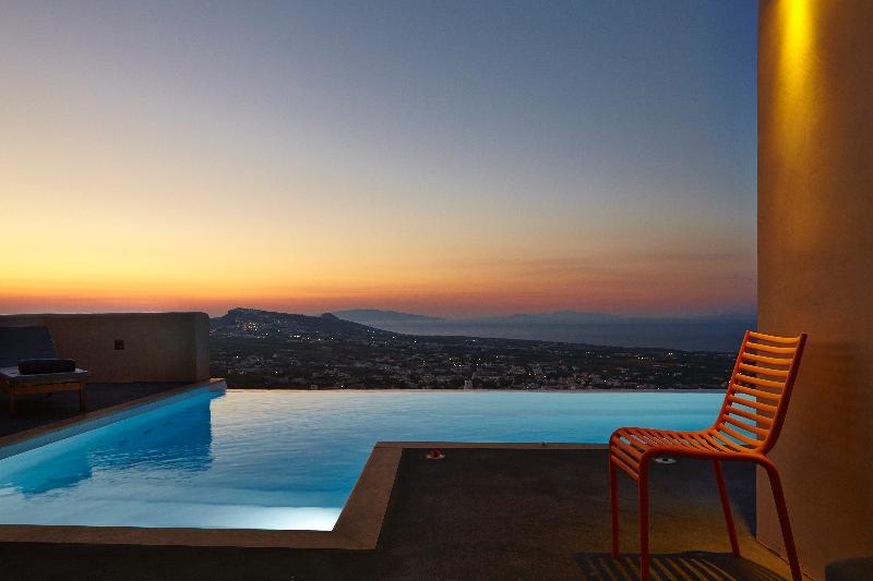 Hotel Santorini North 3*