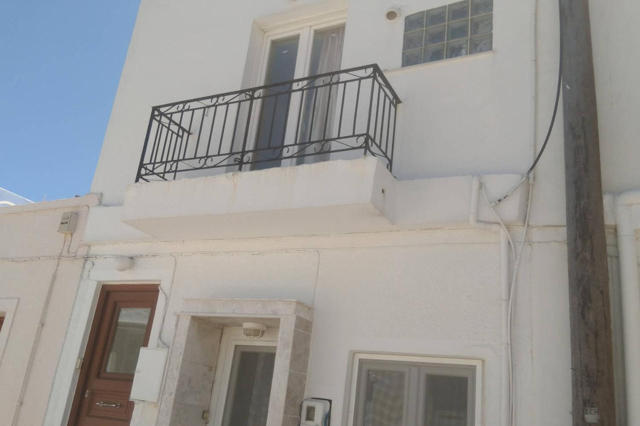 Comfortable Home Ermoupolis Apartment