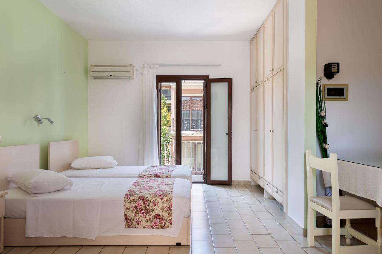 Aparthotel Byron 2*