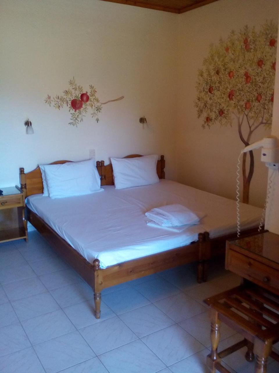 Pansion Matoula Apartment Skiathos Town