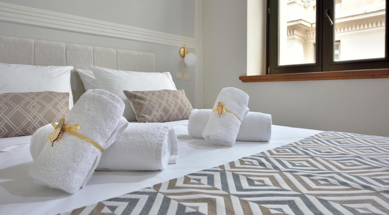 Thission Luxury Homes & By K&k *