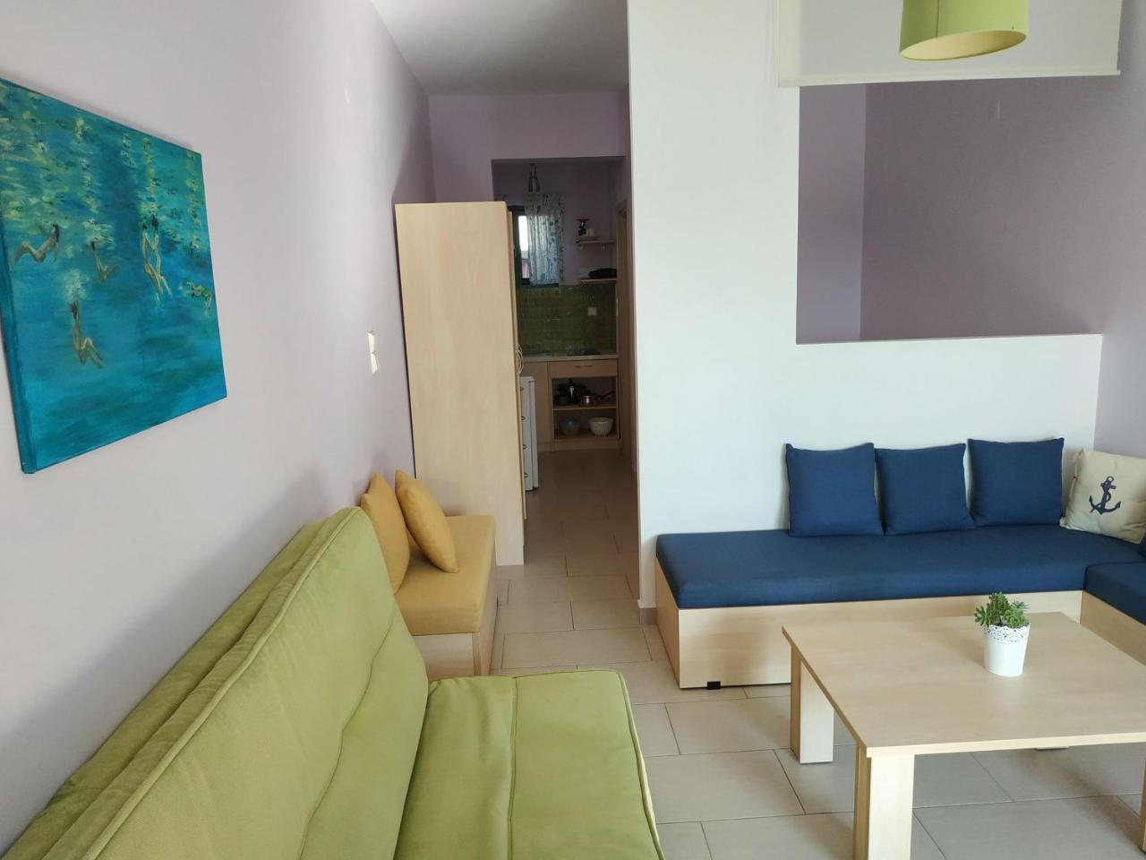 Elina Guest house