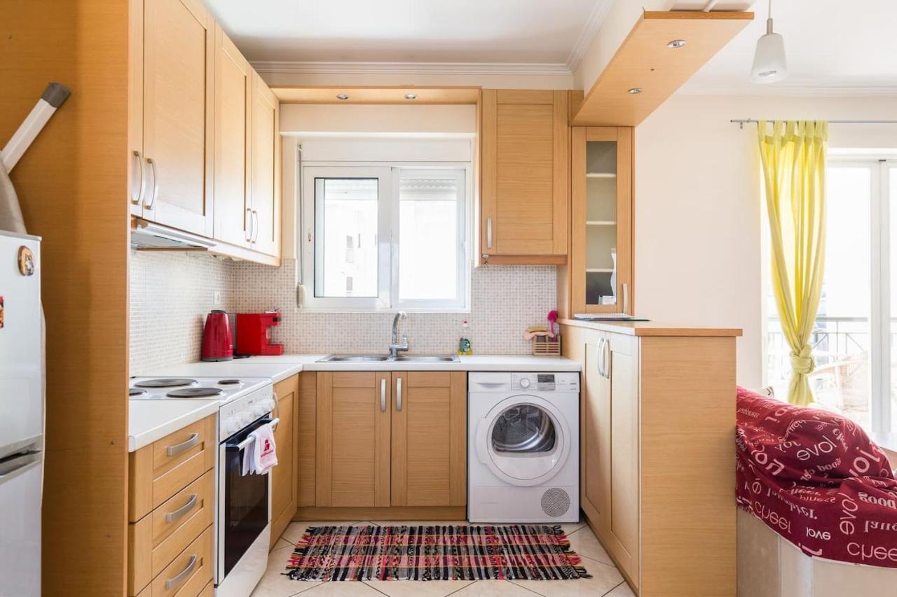 Iris Apartment *