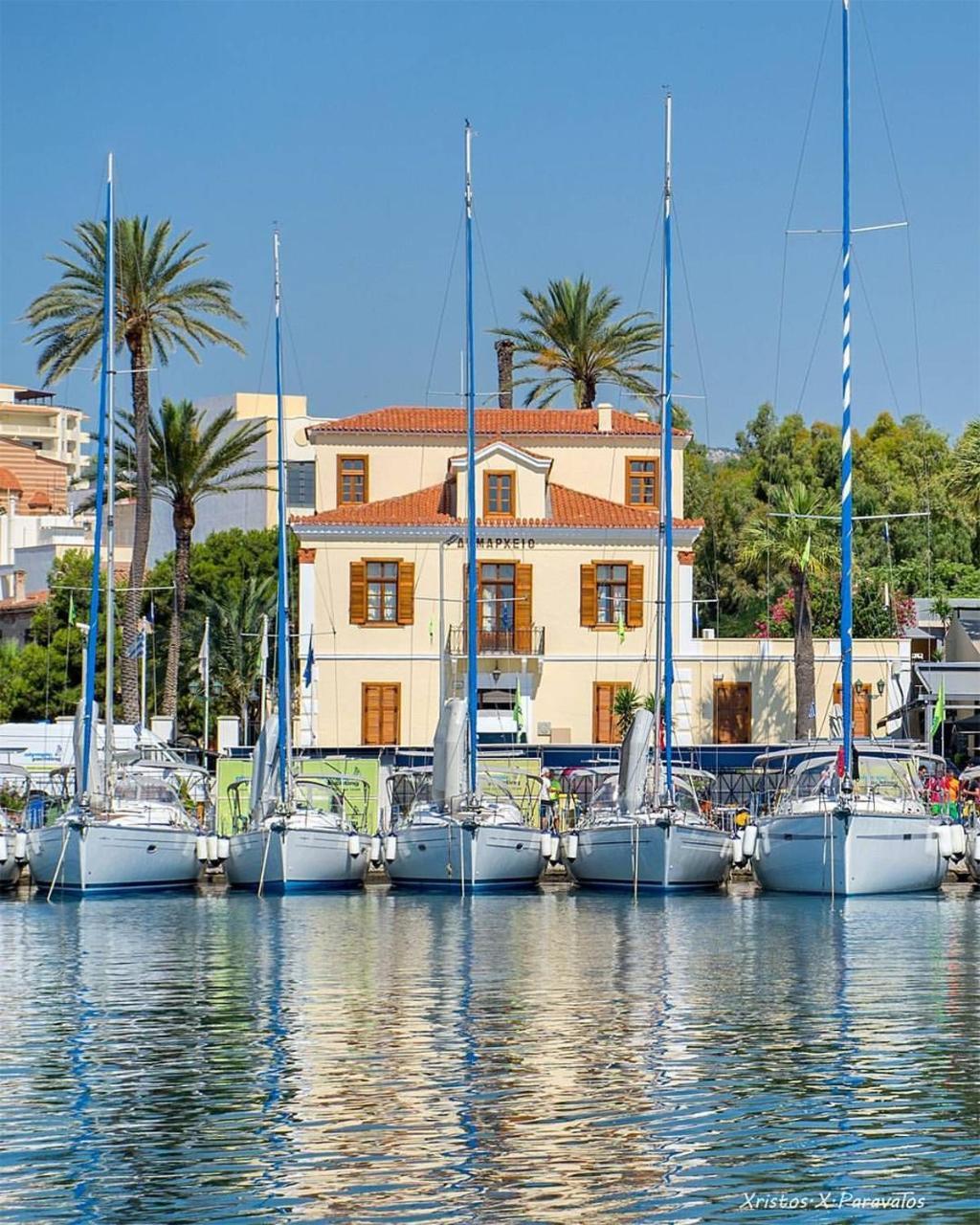 Perigiali Seaside *