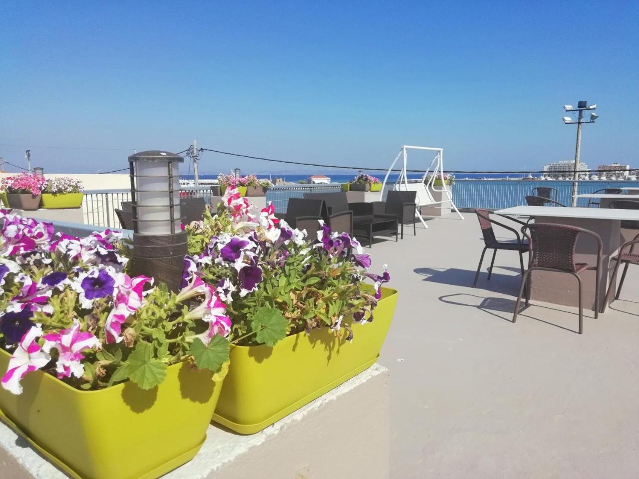Aparthotel Point Chios Chios Town