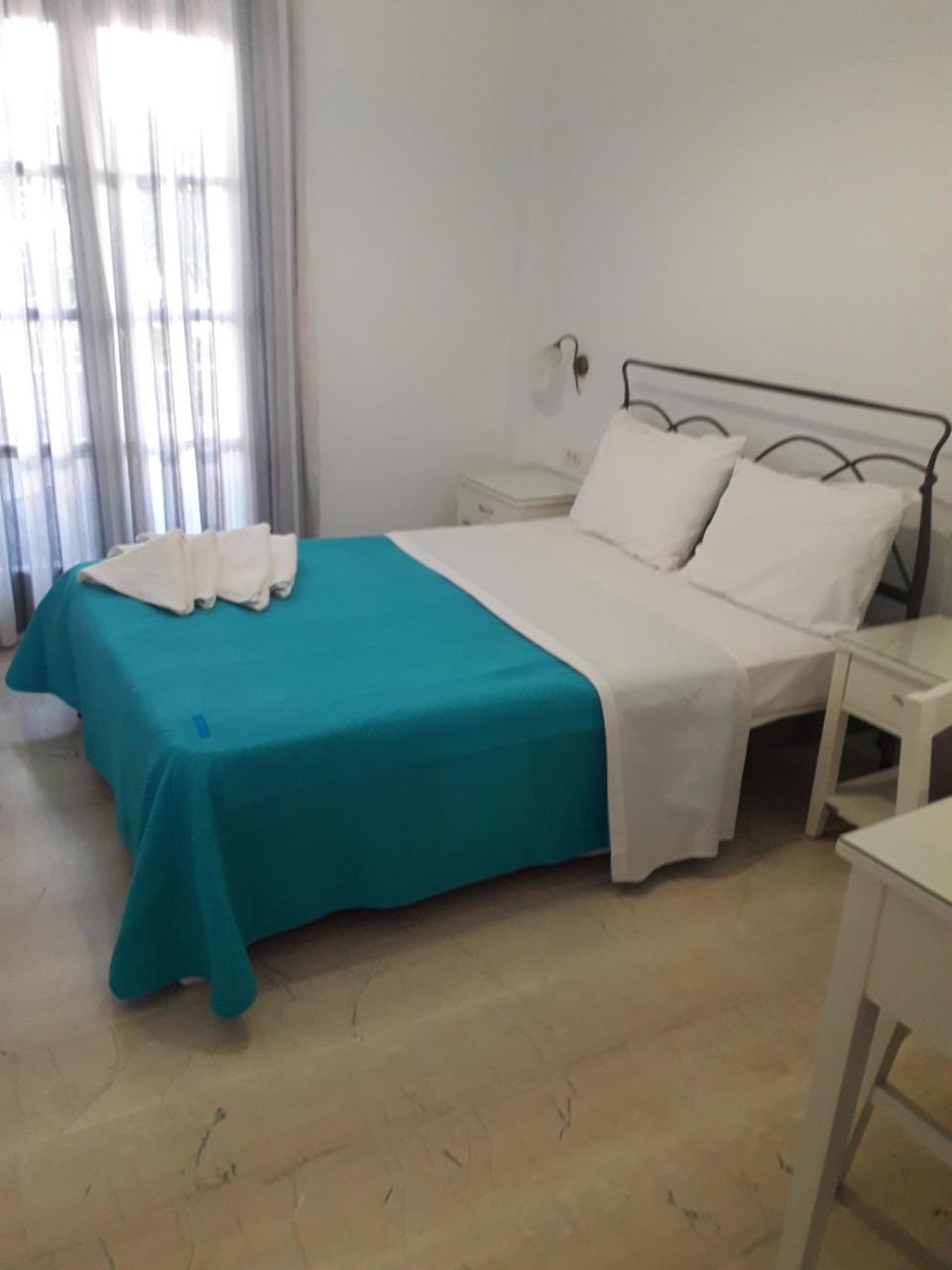 Arion Bay Santorini Kamari (Santorini)